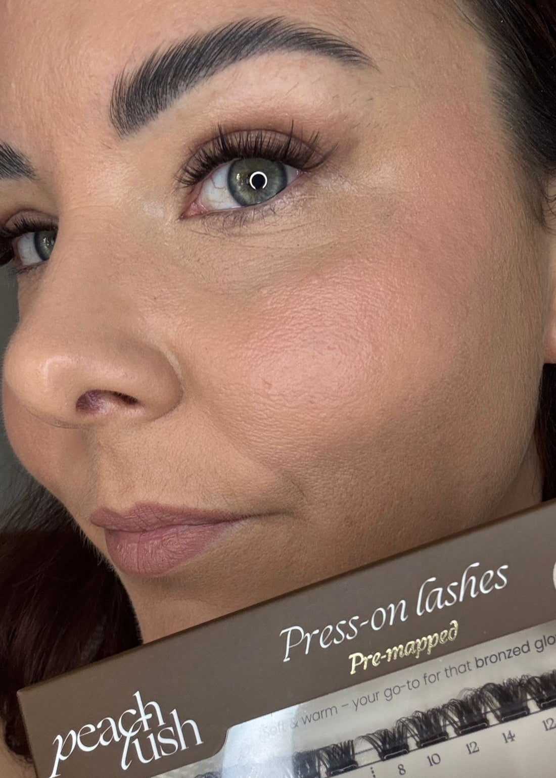 press on lashes mocha muse preview
