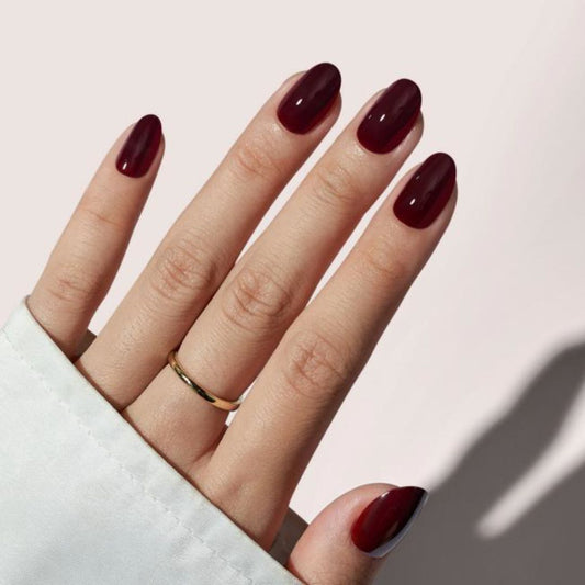 Cherry Noir | Press on nails