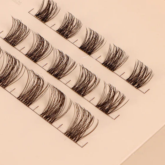 Cottony cherish coffee cluster lashes bruine wimperextensions