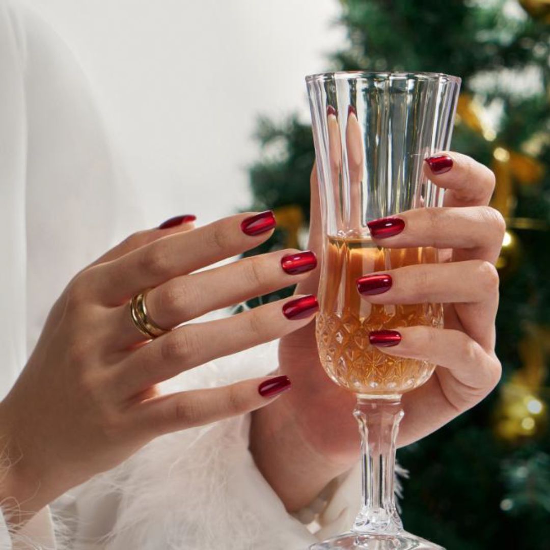 Ruby Radiance | Press on nails