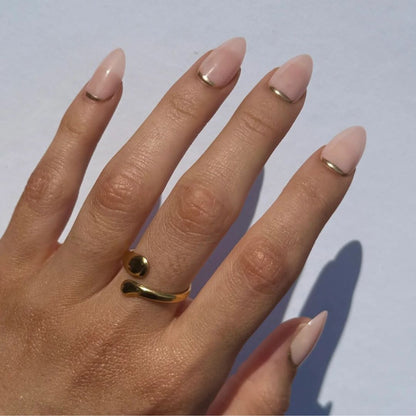 Golden Halo | Press on nails